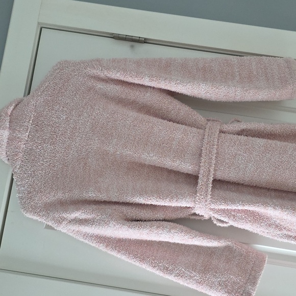 Barefoot Dreams Cozy Chic Heather Pink/white Bathrobe! - Picture 7 of 12